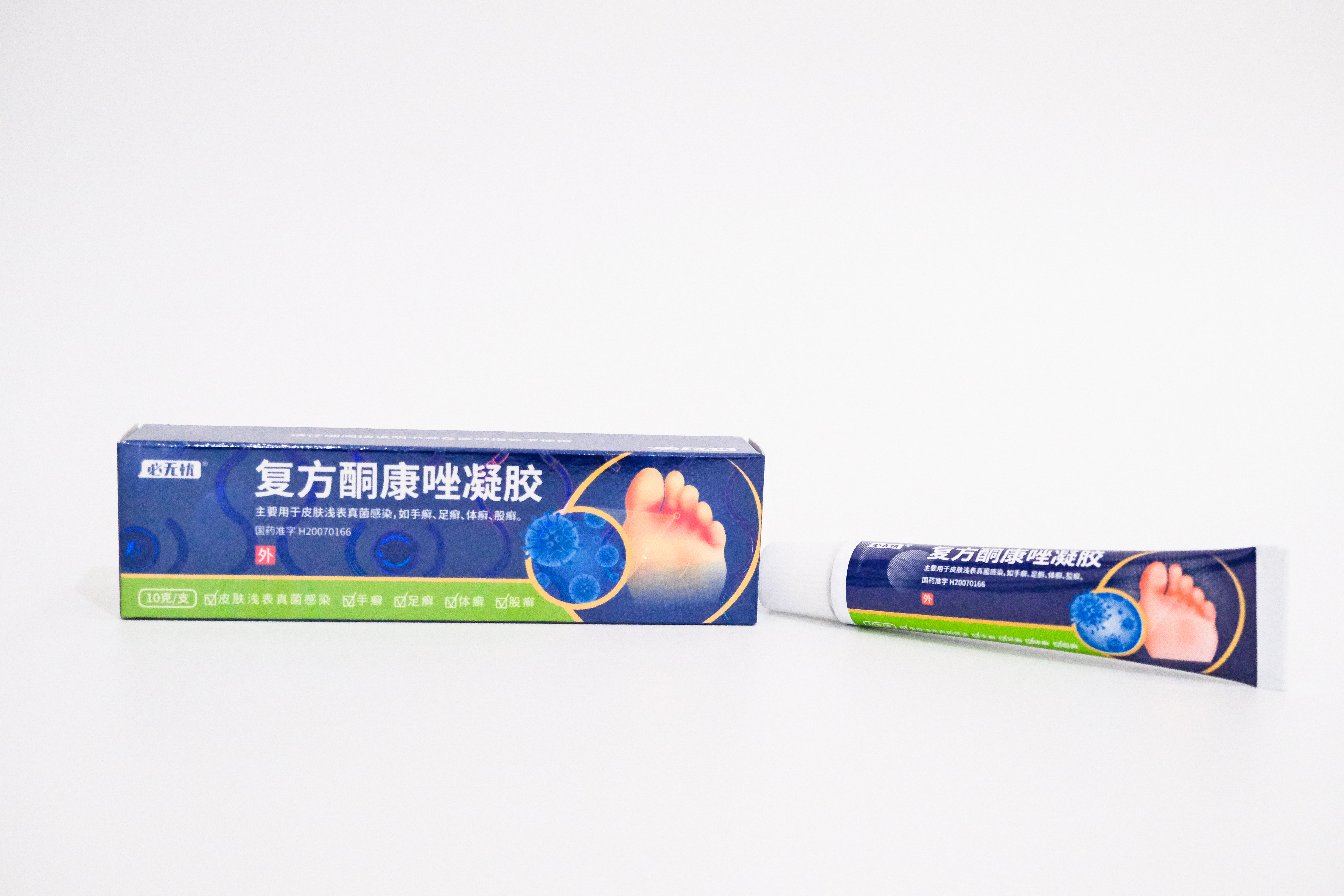 <dt>药品名称</dt><dd>复方酮康唑凝胶</dd>